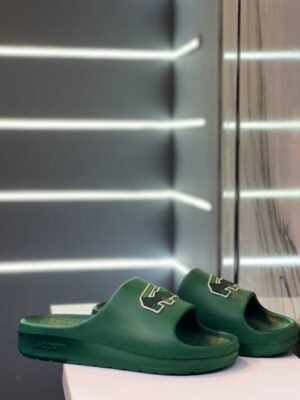 Claquettes Lacoste modèle 3