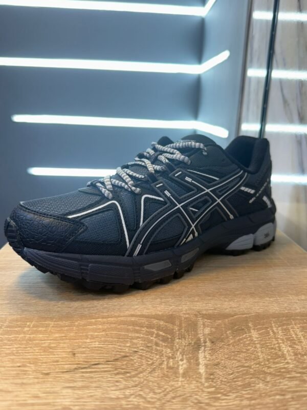 Nike Asics