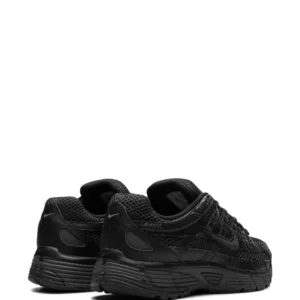 Nike P-6000 – Noir Classique (Triple Black)