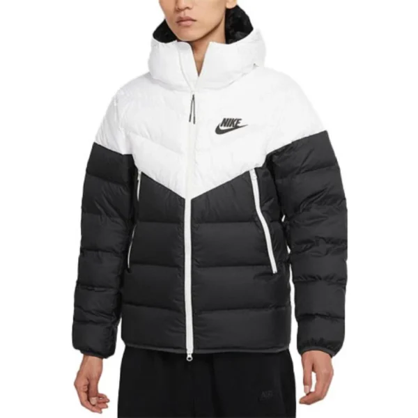 Nike – Black & White Puffer Jacket