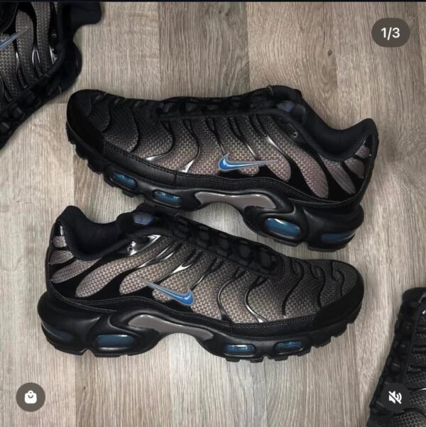 Nike Air Max TN – Noir, Gris et Bleu Givré