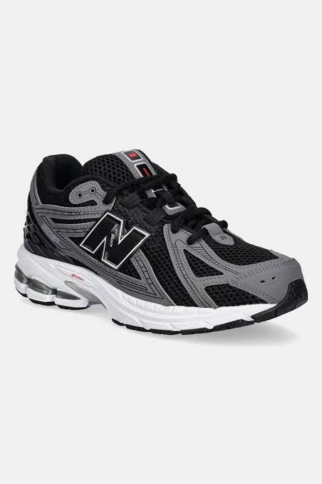 New Balance 1906R – Black & Grey